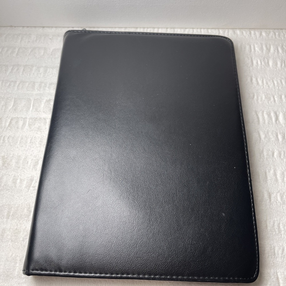 DAY RUNNER Concorde Black Zip-Around 3-Ring Planner, Binder 7 1/48x10